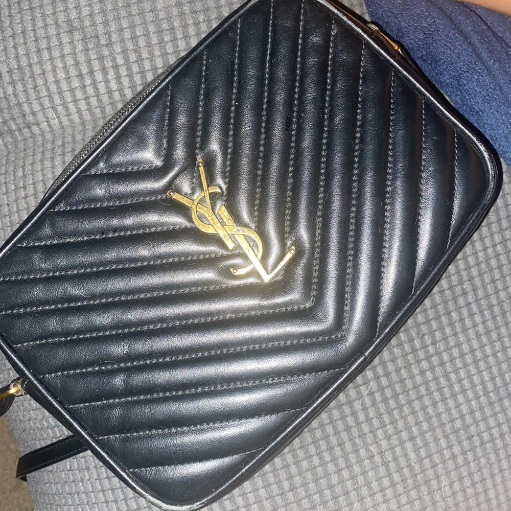 Authentic YSL camera bag in great condition!